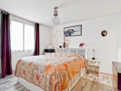 Maison à vendre 8 pièces de 175 m² à Le Plessis-Trévise