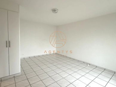 Appartement à vendre 1 pièces de 31 m² à Le Plessis-Trévise