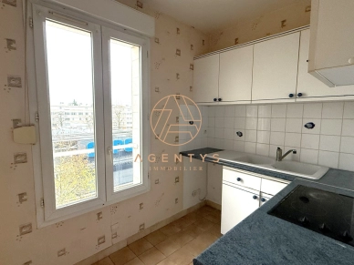 Appartement à vendre 1 pièces de 31 m² à Le Plessis-Trévise