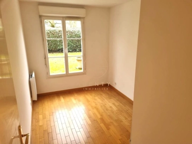 Appartement à vendre 3 pièces de 57,1 m² à Le Plessis-Trévise