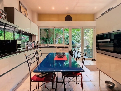 Maison à vendre 6 pièces de 104,17 m² à Saint-Maur-des-Fossés