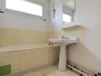 Appartement à vendre 2 pièces de 50 m² à Saint-Maur-des-Fossés