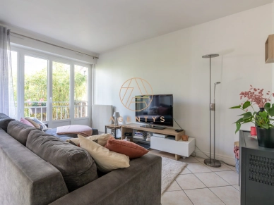Appartement à vendre 3 pièces de 53 m² à Nogent-sur-Marne