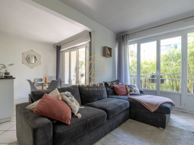 Appartement à vendre 3 pièces de 53 m² à Nogent-sur-Marne