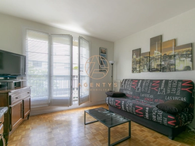 Appartement à vendre 2 pièces de 42 m² à Saint-Maur-des-Fossés
