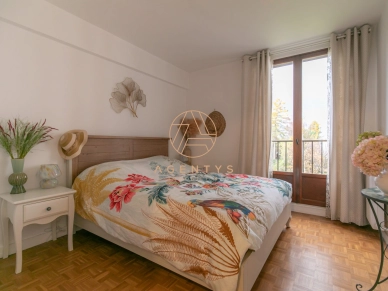 Appartement à vendre 5 pièces de 89 m² à Saint-Maur-des-Fossés