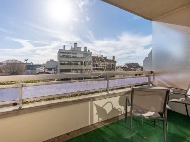 Appartement à vendre 2 pièces de 53,4 m² à Nogent-sur-Marne