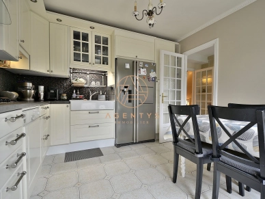 Maison à vendre 8 pièces de 200 m²