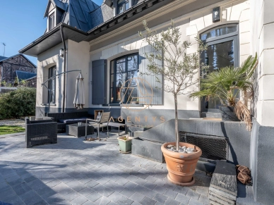 Maison à vendre 6 pièces de 150 m² à Nogent-sur-Marne