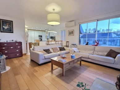 Appartement à vendre 6 pièces de 130,21 m² à Chennevières-sur-Marne