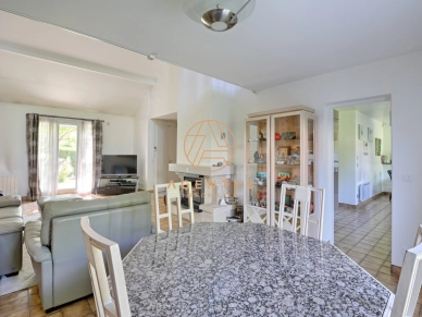 Maison à vendre 7 pièces de 144 m² à Le Plessis-Trévise