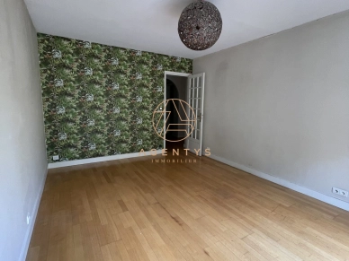 Appartement à vendre 3 pièces de 68 m² à Saint-Maur-des-Fossés