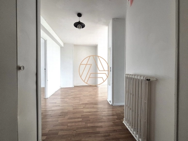 Appartement à vendre 3 pièces de 62 m² à Saint-Maur-des-Fossés