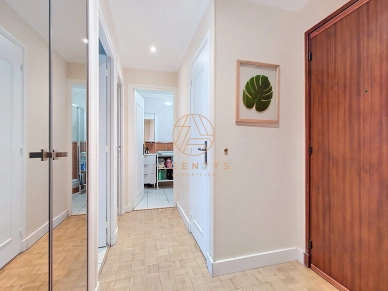 Appartement à vendre 2 pièces de 51,06 m² à Saint-Maur-des-Fossés