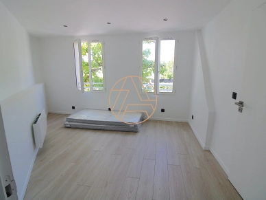 Appartement à vendre 2 pièces de 44,21 m² à Saint-Maur-des-Fossés