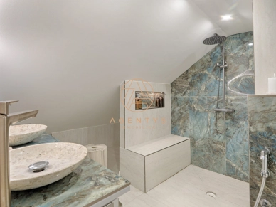 Appartement à vendre 5 pièces de 99 m² à Saint-Maur-des-Fossés