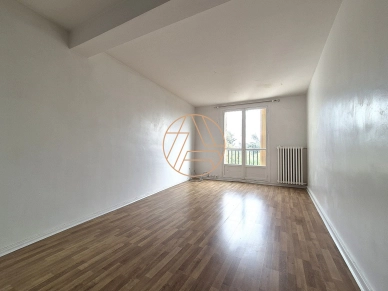 Appartement à vendre 3 pièces de 62 m² à Saint-Maur-des-Fossés