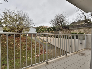 Appartement à vendre 2 pièces de 47 m² à Saint-Maur-des-Fossés