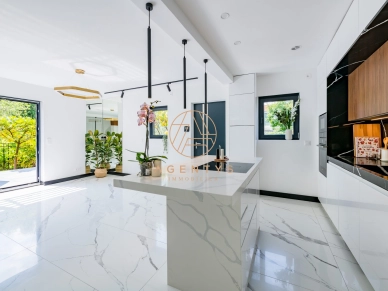 Maison à vendre 6 pièces de 120 m²