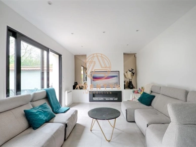 Maison à vendre 4 pièces de 102 m² à Saint-Maur-des-Fossés