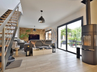 Maison à vendre 5 pièces de 118 m² à Saint-Maur-des-Fossés