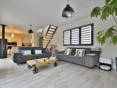 Maison à vendre 5 pièces de 118 m² à Saint-Maur-des-Fossés