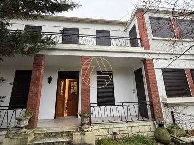 Maison à vendre 5 pièces de 105 m² à Saint-Maur-des-Fossés