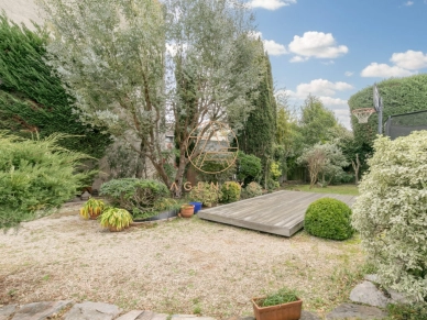 Maison à vendre 5 pièces de 98 m² à Saint-Maur-des-Fossés