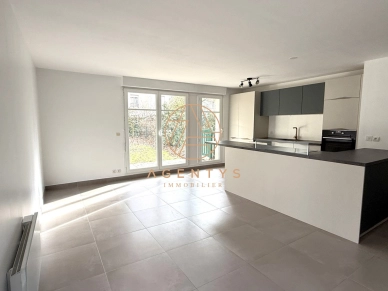 Appartement à vendre 3 pièces de 62,86 m² à Le Plessis-Trévise