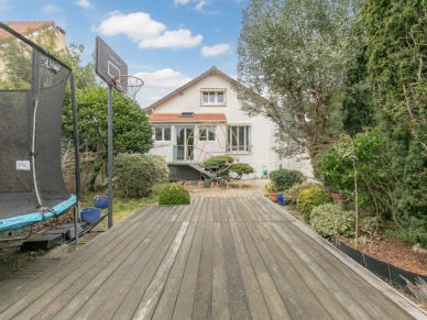 Maison à vendre 5 pièces de 106 m² à Saint-Maur-des-Fossés