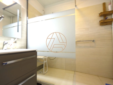 Appartement à vendre 4 pièces de 83,22 m² à Saint-Maur-des-Fossés