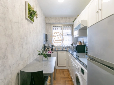 Appartement à vendre 2 pièces de 47,67 m² à Saint-Maur-des-Fossés