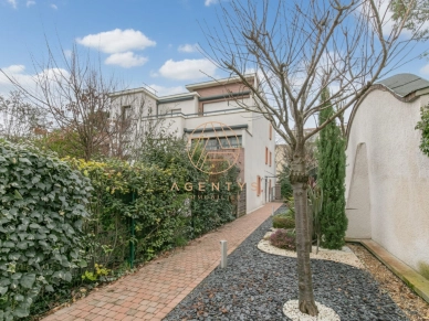 Appartement à vendre 5 pièces de 91,43 m² à Saint-Maur-des-Fossés