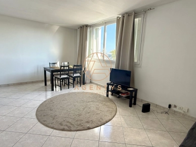 Appartement à vendre 4 pièces de 85,11 m² à Le Plessis-Trévise