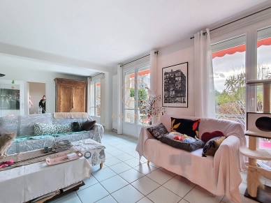 Appartement à vendre 5 pièces de 87 m² à Saint-Maur-des-Fossés