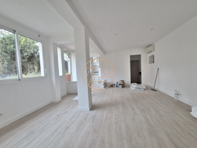 Maison à vendre 3 pièces de 96 m² à Saint-Maur-des-Fossés