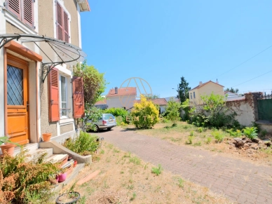Maison à vendre 6 pièces de 117,87 m² à Champigny-sur-Marne