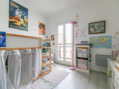 Appartement à vendre 4 pièces de 60 m² à Saint-Maur-des-Fossés