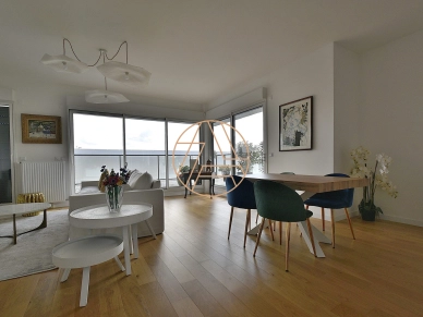 Appartement à vendre 5 pièces de 134 m² à Saint-Maur-des-Fossés