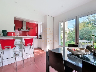 Maison à vendre 7 pièces de 124 m² à Saint-Maur-des-Fossés
