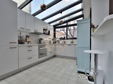 Maison à vendre 6 pièces de 135 m² à Saint-Maur-des-Fossés