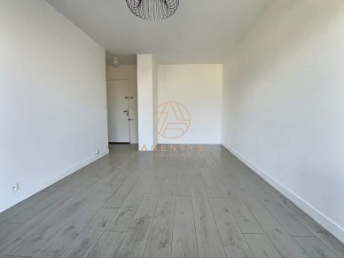 Appartement à vendre 1 pièces de 27,07 m² à Saint-Maur-des-Fossés