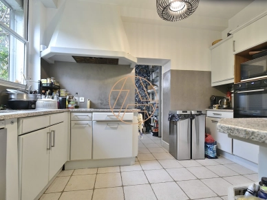 Maison à vendre 5 pièces de 136 m² à Saint-Maur-des-Fossés
