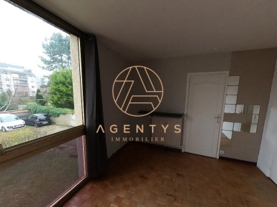 Appartement à vendre 1 pièces de 26,67 m² à Saint-Maur-des-Fossés