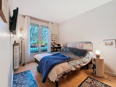 Appartement à vendre 5 pièces de 87 m² à Saint-Maur-des-Fossés