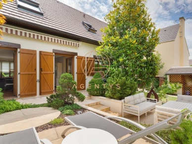 Maison à vendre 6 pièces de 135 m² à Ormesson-sur-Marne