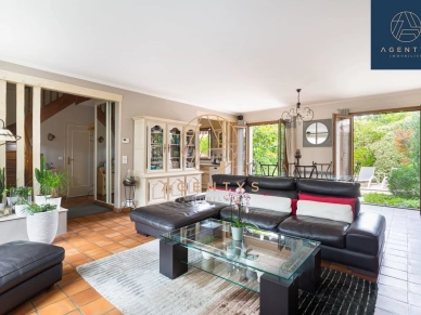 Maison à vendre 6 pièces de 135 m² à Ormesson-sur-Marne
