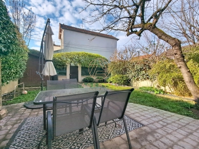 Maison à vendre 5 pièces de 100,28 m² à Saint-Maur-des-Fossés