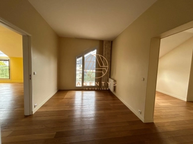 Appartement à vendre 7 pièces de 130 m² à Nogent-sur-Marne