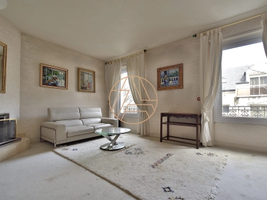 Appartement à vendre 7 pièces de 135 m² à Saint-Maur-des-Fossés